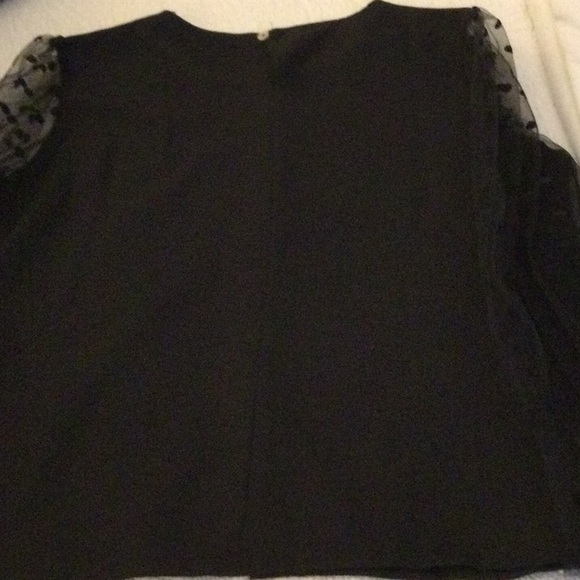 Black netted sleeve blouse - Picture 6 of 7